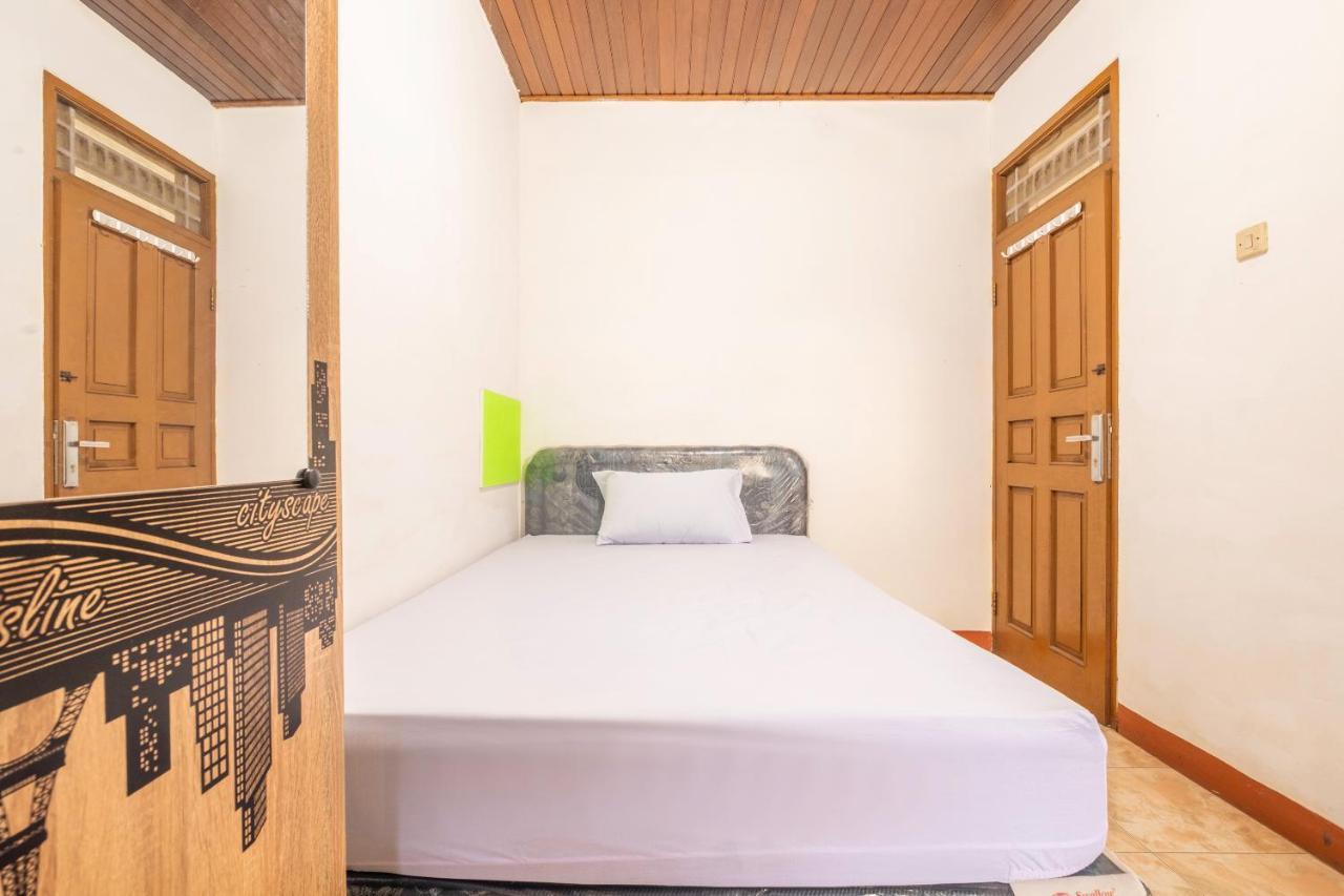 Hotel Oyo Life 2449 Sandila